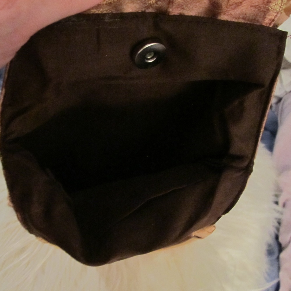 VINTAGE FLORAL EMBROIDERED BEADED EVENING PURSE - Picture 7 of 8